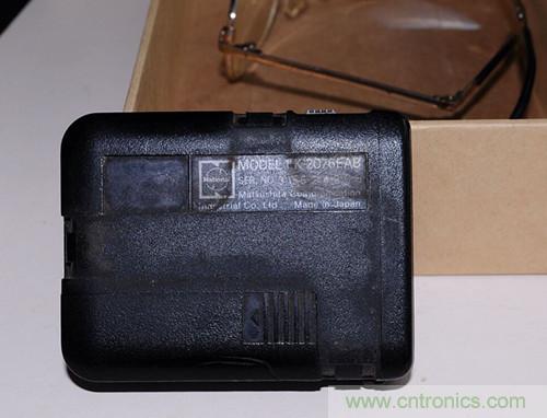 【拆解】走進(jìn)傳呼時(shí)代,天價(jià)傳呼機(jī)拆解探奇