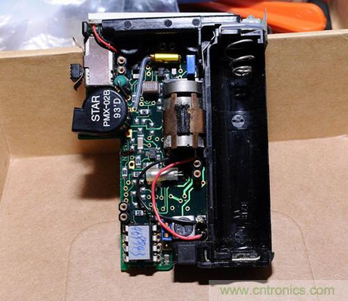 【拆解】走進(jìn)傳呼時(shí)代,天價(jià)傳呼機(jī)拆解探奇