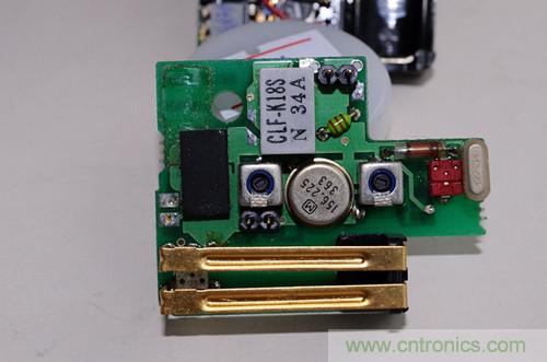 【拆解】走進(jìn)傳呼時(shí)代,天價(jià)傳呼機(jī)拆解探奇