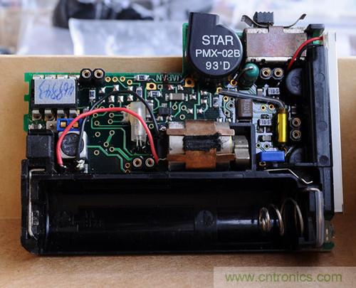 【拆解】走進(jìn)傳呼時(shí)代,天價(jià)傳呼機(jī)拆解探奇