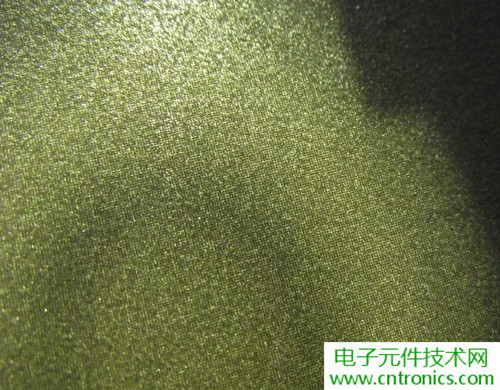 探秘電子紙！一款電紙書的電子墨水屏拆解