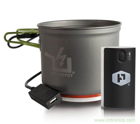 圖6：Powerpot設備利用熱源發電，使用者能一邊烹煮食物一邊為移動設備充電。