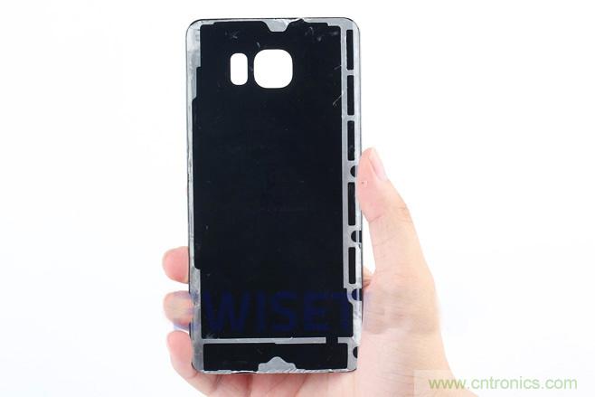 Galaxy Note5拆解，與S系列差距日漸模糊