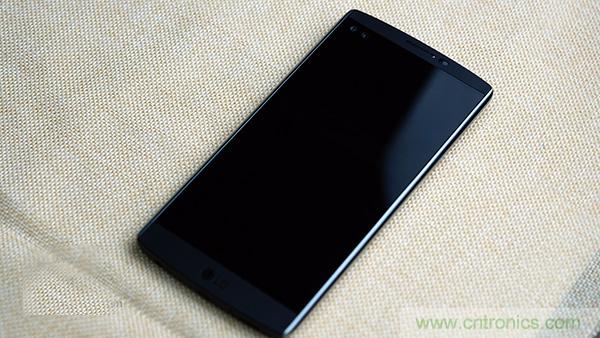 業界良心 LG V10 評測:剛毅、冷峻，不失人性化