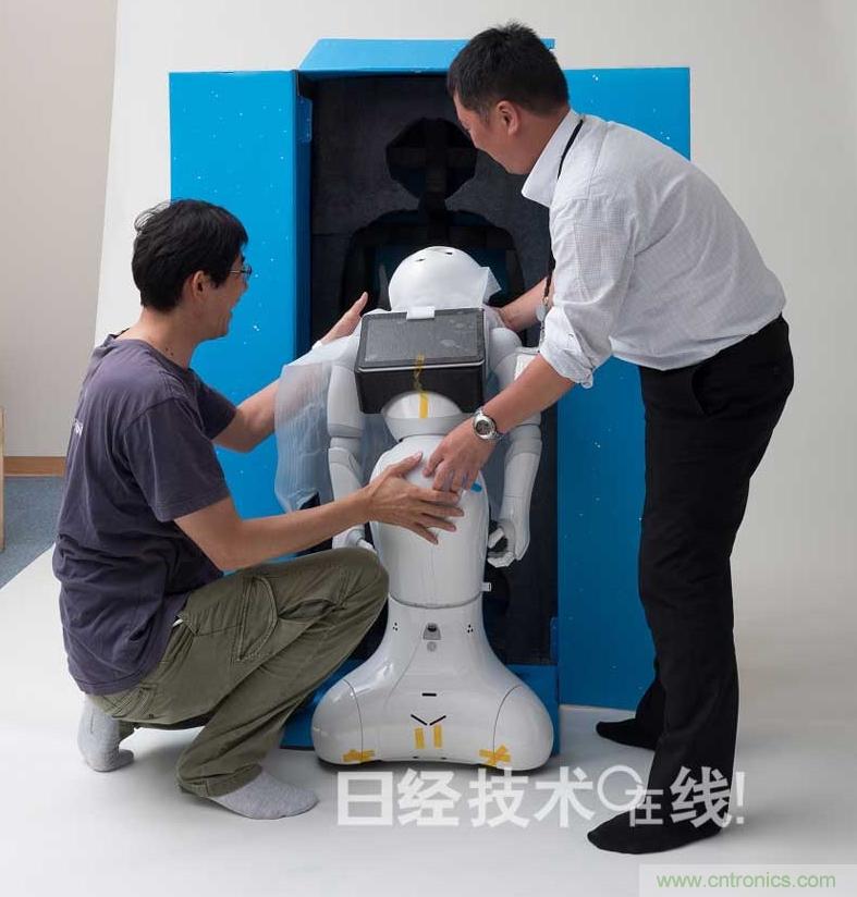 拆解筆記本不過(guò)癮,那就來(lái)拆拆日本情感機(jī)器人吧!