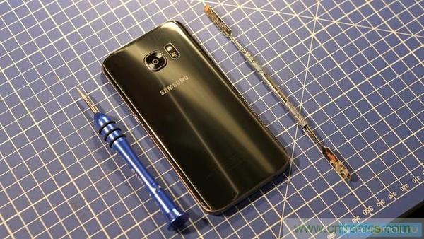 三星S7手機(jī)僅靠粘膠防水,也是沒“sei”了!