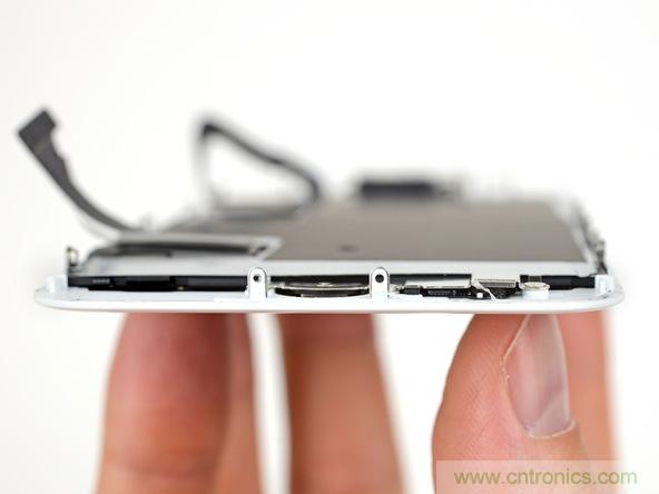 iPhone 8首拆:無線充電版本的iPhone 7?